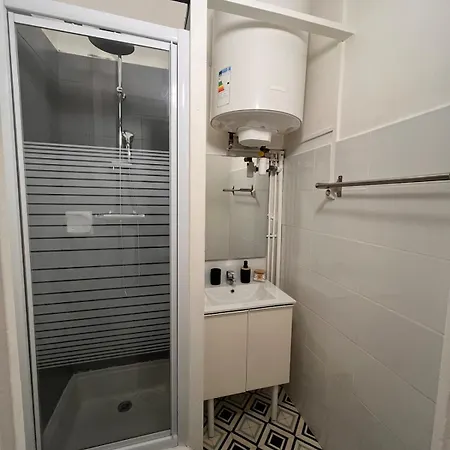 Autonome Pour 2 A 3 Personnes 78g דירה פואטייה